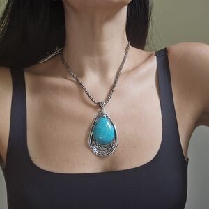 Tear Drop turquoise and silver tone necklace | Boho green necklace
